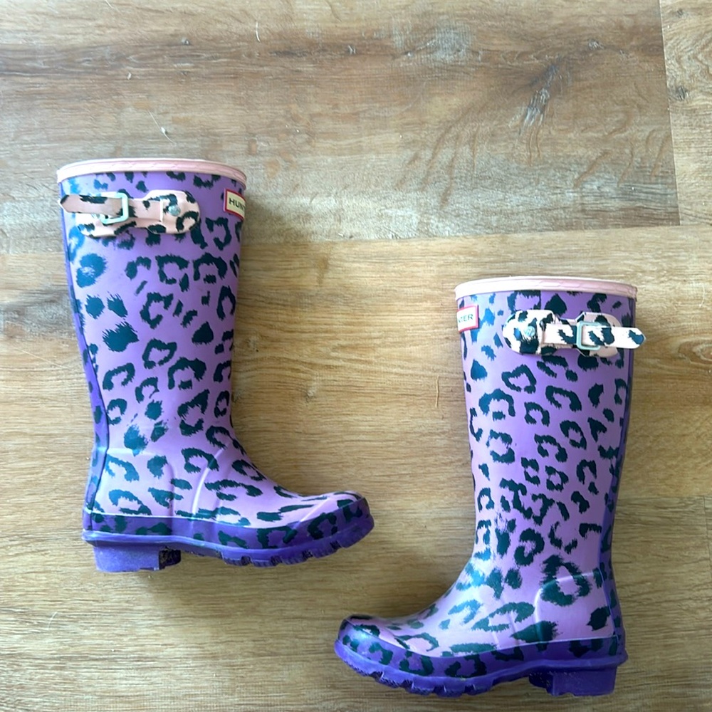 Hunter Kids original first rain boots size 1 purple leopard